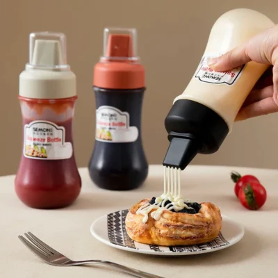 5 Hole Squeeze Sauce Bottle (280ML) – Portable Plastic Sauce Dispenser with Lid